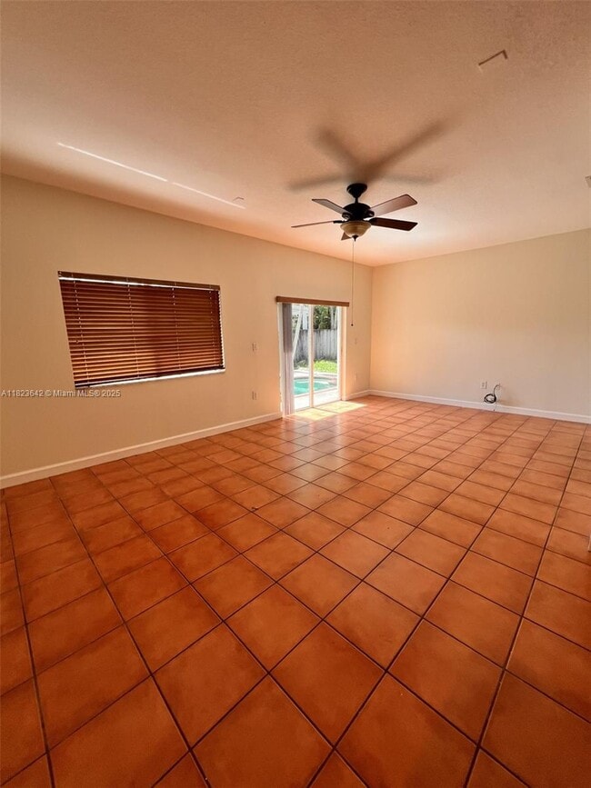 Building Photo - 14505 SW 158th Pl