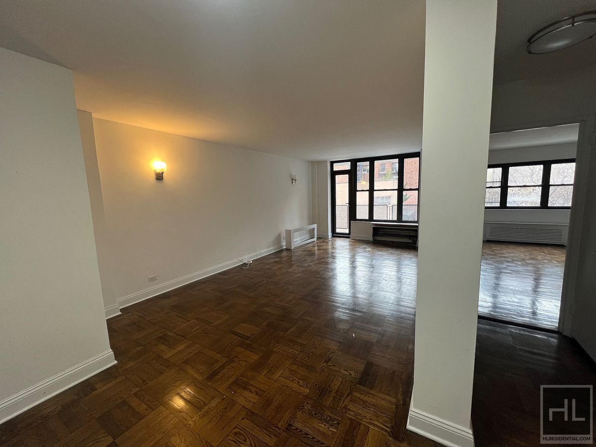 Building Photo - EAST 35 STREET