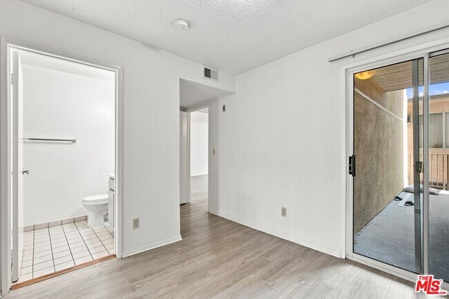 Building Photo - 3600 Bagley Ave