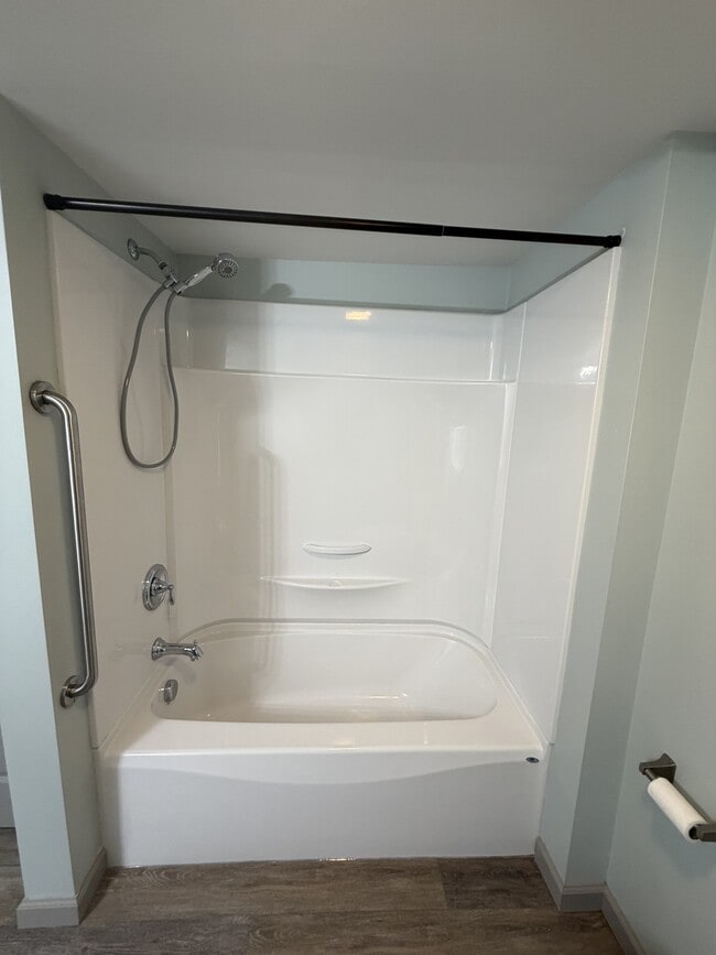 Building Photo - 34 N Lee St