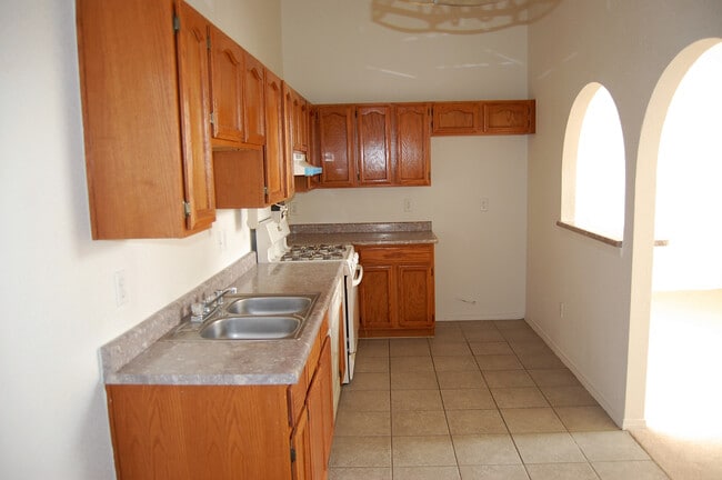 Building Photo - 456 Von Bargen Dr