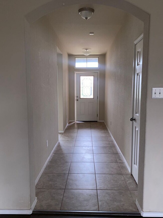 Building Photo - 3 BEDROOM WITH COMMUNITY POOL, BELTON ISD