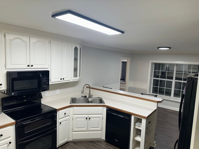 Building Photo - 3-Bedroom, 2-Bathroom Cabot Home w/ Solar Panels & Large, Fenced-in Yard. Available Now!