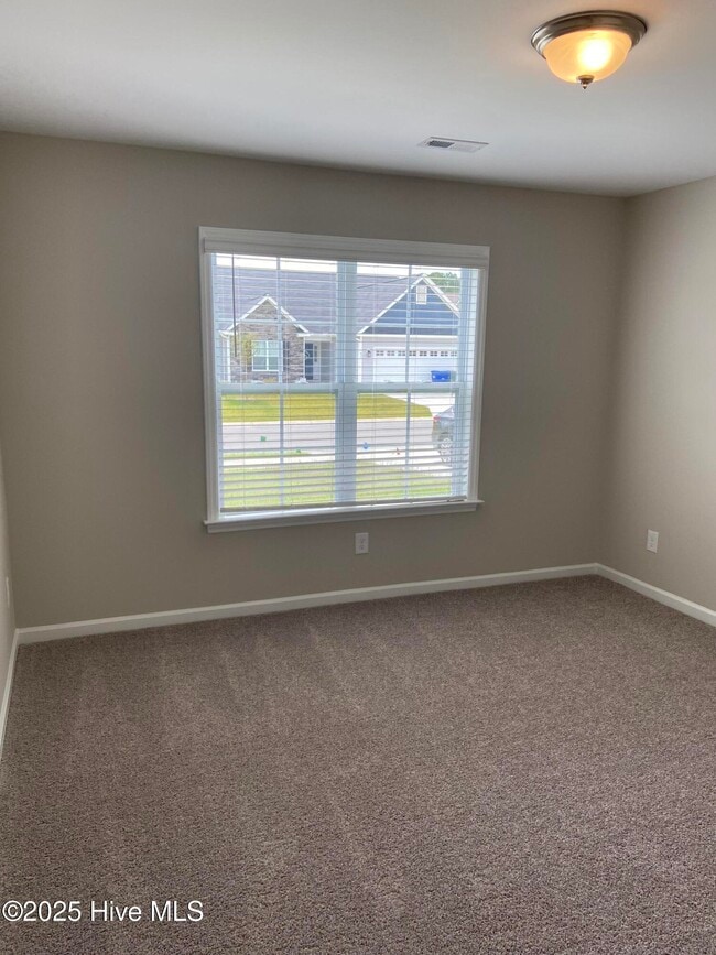 Building Photo - 620 Moonstone Ct