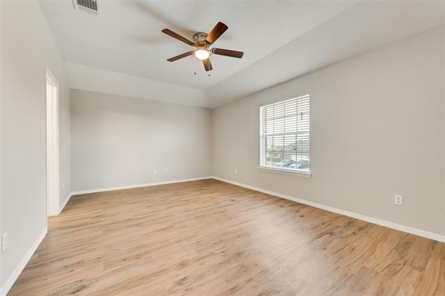 Building Photo - 906 Bayshore Dr