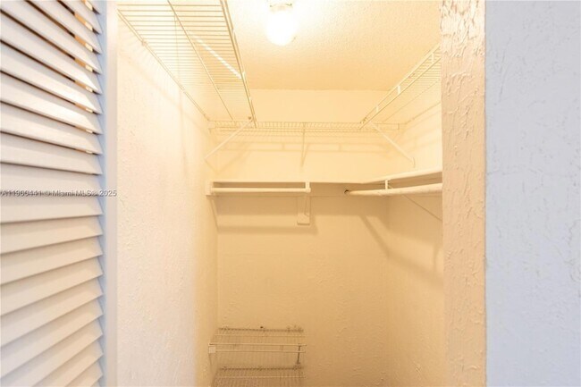 Building Photo - 10500 SW 108th Ave