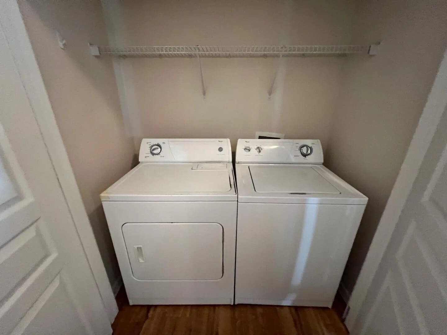 Laundry - 8290 Gate Pky W