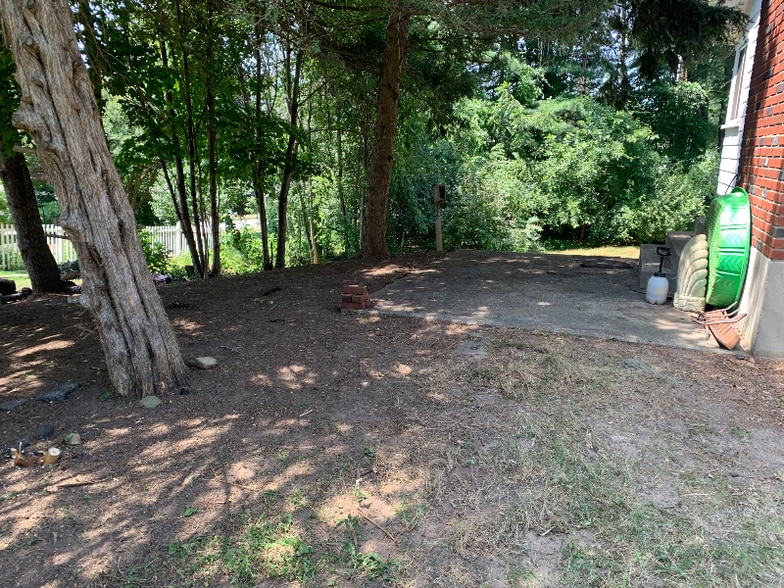 Building Photo - 57 Lawrence St