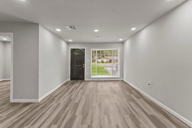 Building Photo - 5775 Mel Sha Ln