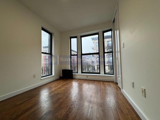 Building Photo - 5 bedroom in NEW YORK NY 10033