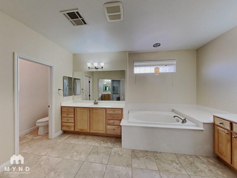 Building Photo - 3721 Tiger Ridge Ln