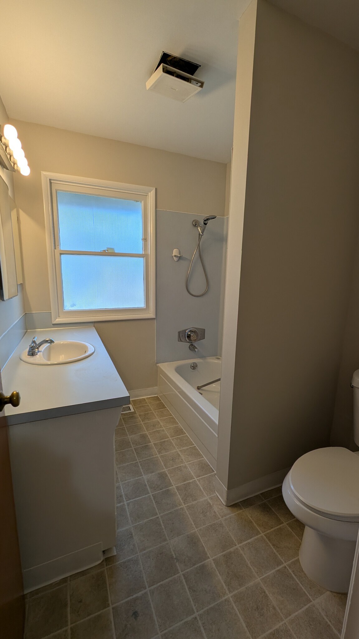 Building Photo - 3437 SE Francis St