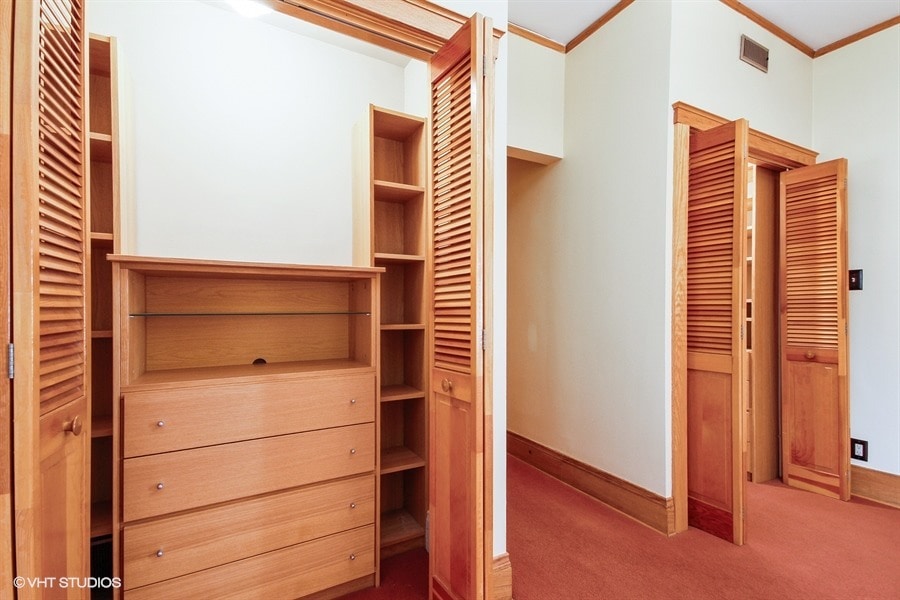 Main Bedroom Closets - 725 W Brompton Ave