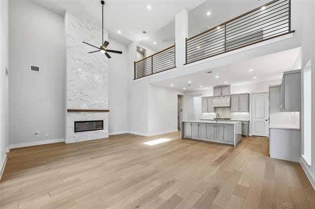 Building Photo - 9239 Pavonia Ln