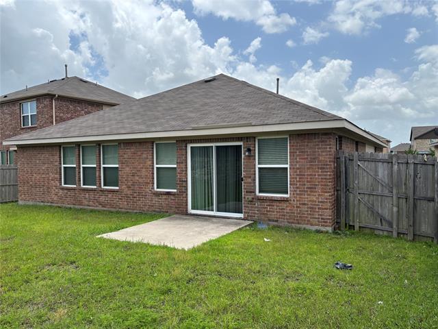 Building Photo - 9220 Hawthorne Dr