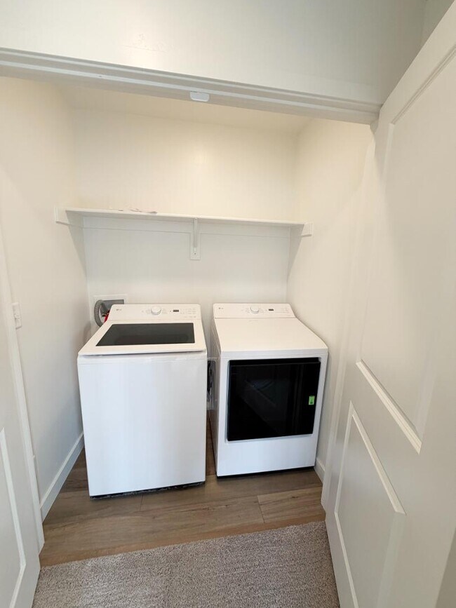 Building Photo - 502 S 1140 W