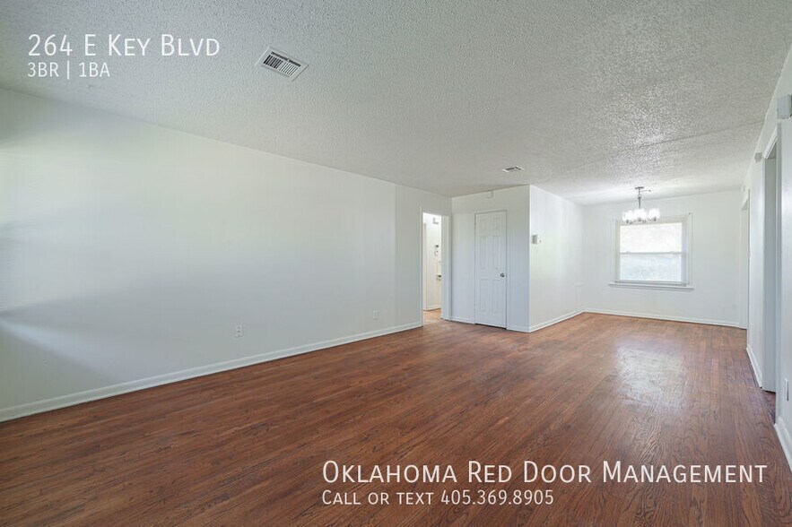 Building Photo - 264 E Key Blvd