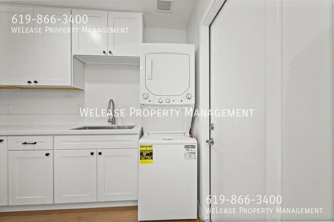 Building Photo - 6981 Amherst St