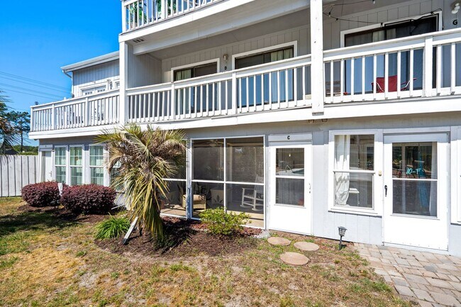Building Photo - 3700 Golf Colony Ln