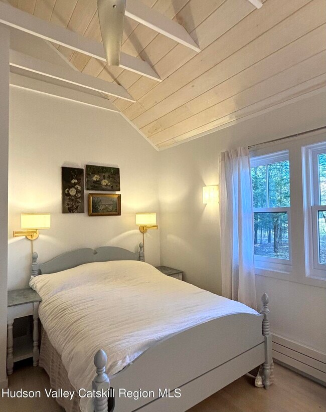 Building Photo - 299 Wittenberg Rd