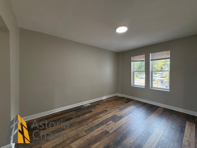 Building Photo - Live Comfortably in Hampden: 4 Bedrooms Pl...