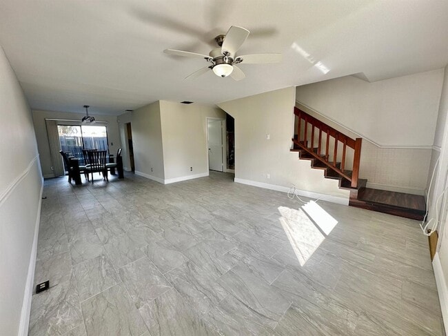 Building Photo - 5704 Channel Dr