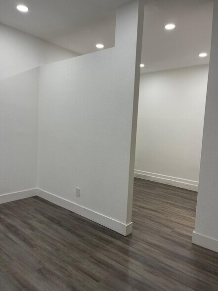 Building Photo - 22916 SW 115th Ave