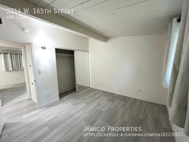 Building Photo - 2214 W 165th St