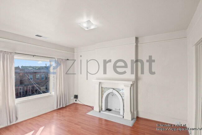 Building Photo - 848 Mead Ave