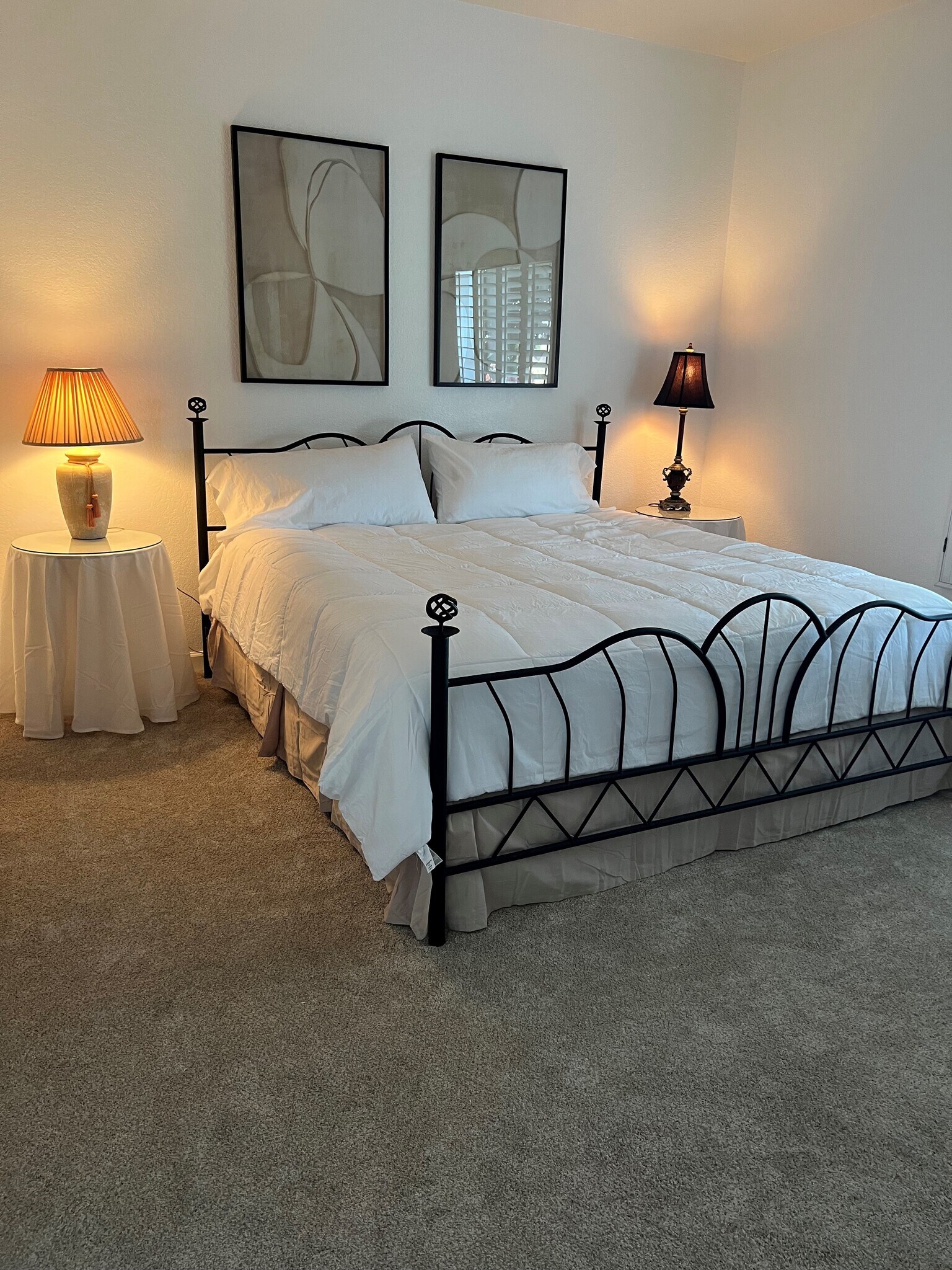 Building Photo - 6137 N 28th Pl