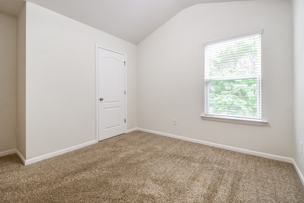 Building Photo - 464 Lobdale Falls Dr