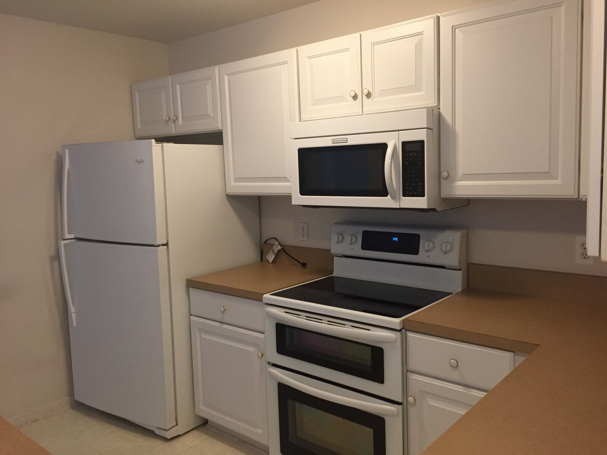 Building Photo - 2787 Barclay Way