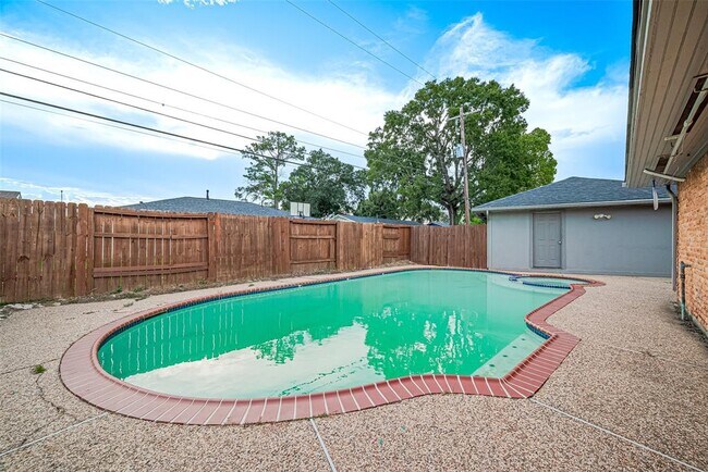 Building Photo - 1708 Ruella Ln