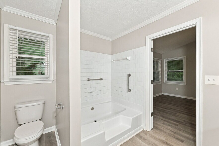 Building Photo - 235 Grayland Creek Dr