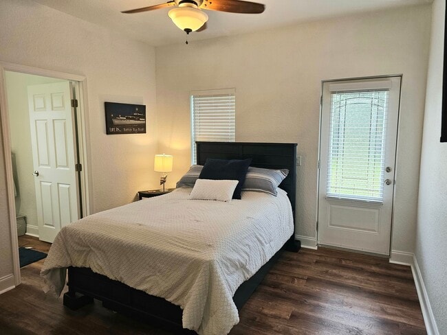 Building Photo - Tranquil Porch Retreat