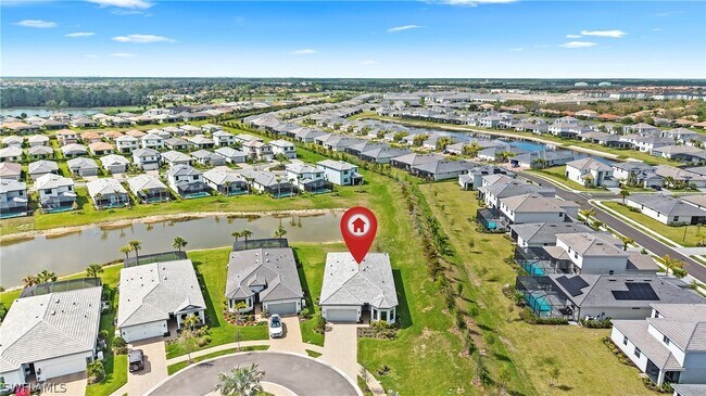 Building Photo - 1905 Fresno Ave