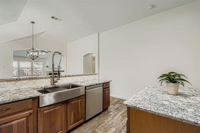 Building Photo - 12407 Hawk Creek Dr