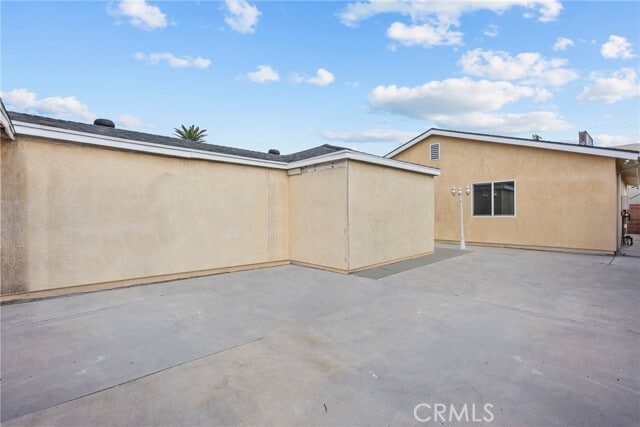 Building Photo - 18621 Bryant St