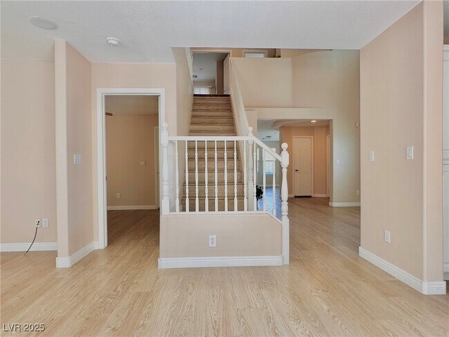 Building Photo - 8307 Fort Hallock Ave