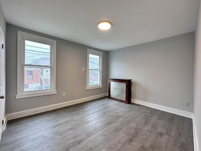 Building Photo - 6411 Durham Ave