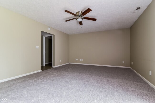 Building Photo - 12218 Van Spronsen Ct