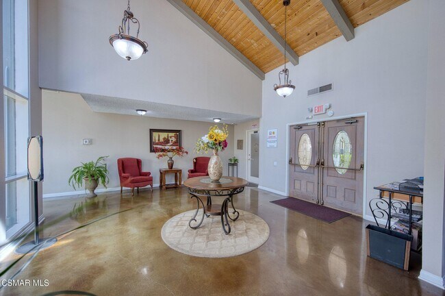 Building Photo - 254 Sequoia Ct