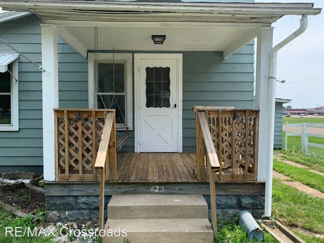 Building Photo - 2 br, 1 bath House - 423 Union Avenue