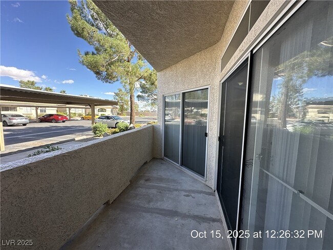 Building Photo - 7400 W Flamingo Rd