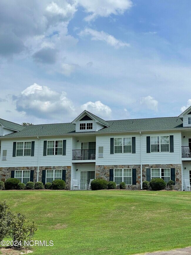 Building Photo - 492 Little River Farm Blvd