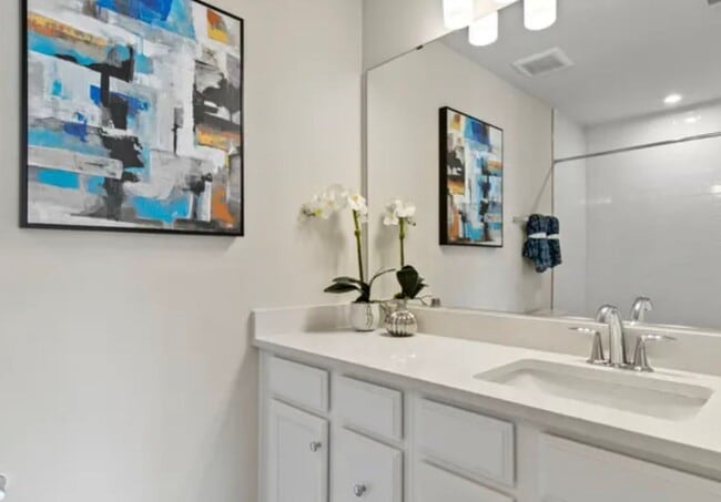 Building Photo - 6014 Beake St