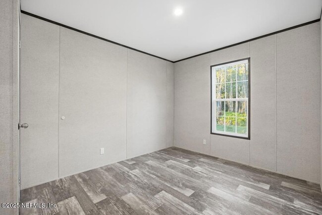 Building Photo - 520 Hickory Nut Trail