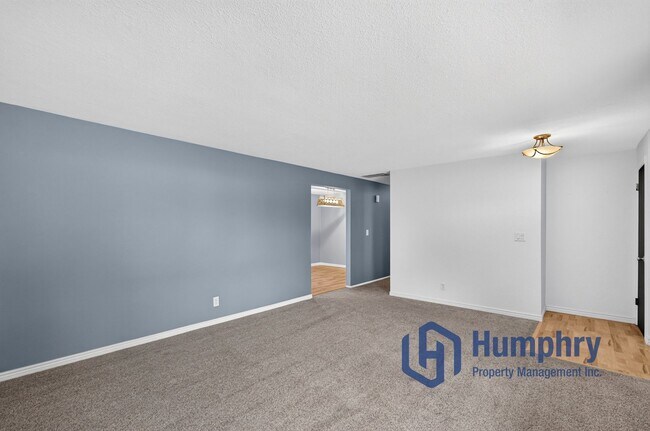 Building Photo - 13159 Ocotillo Dr