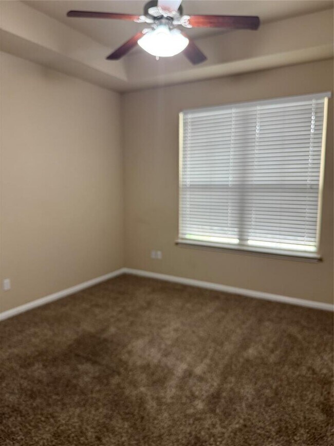 Building Photo - 7220 Wyoming Springs Dr