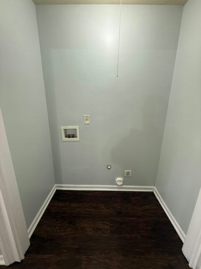 Building Photo - 4065 Haliburton St